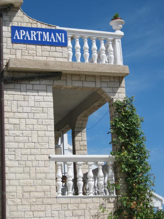 Apartments Nestor Трибунь Екстер'єр фото