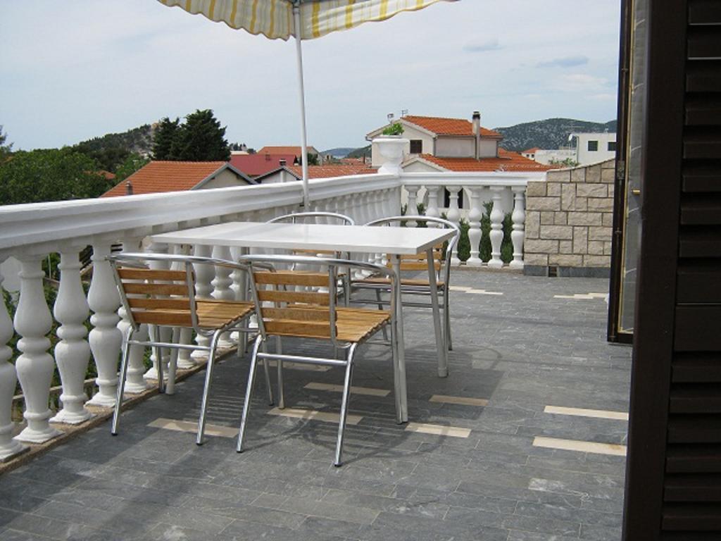 Apartments Nestor Трибунь Екстер'єр фото